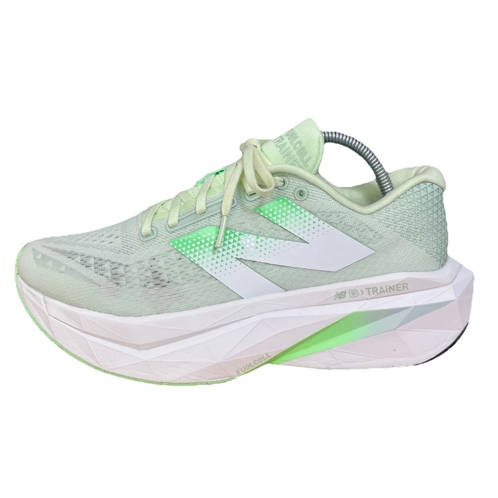 New Balance FuelCell SuperComp Trainer v3 Womens W11 Sneakers Melon Water Shoes